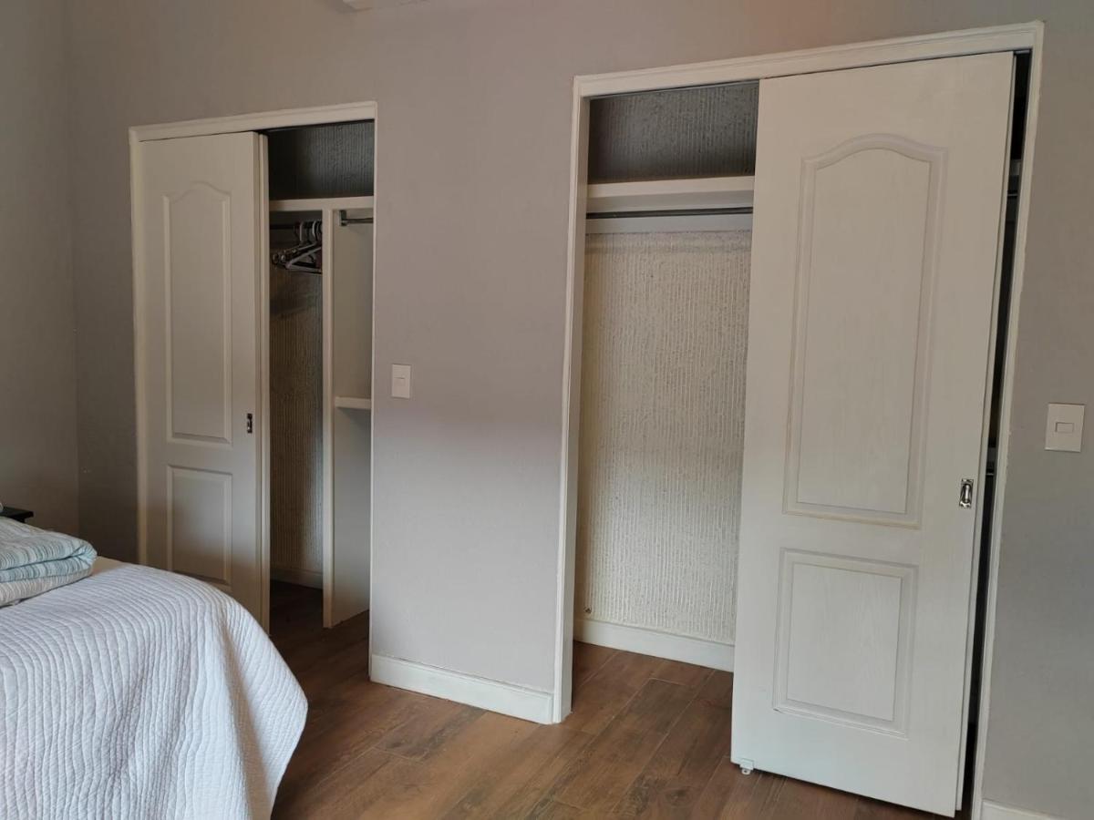 Residencia Preciosa De 2 Planta Villa San Salvador Eksteriør bilde